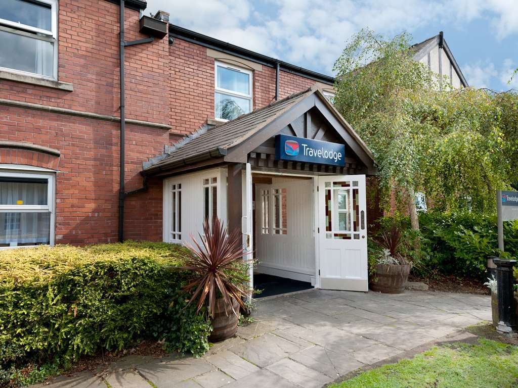 Travelodge Warrington Lowton Exterior foto